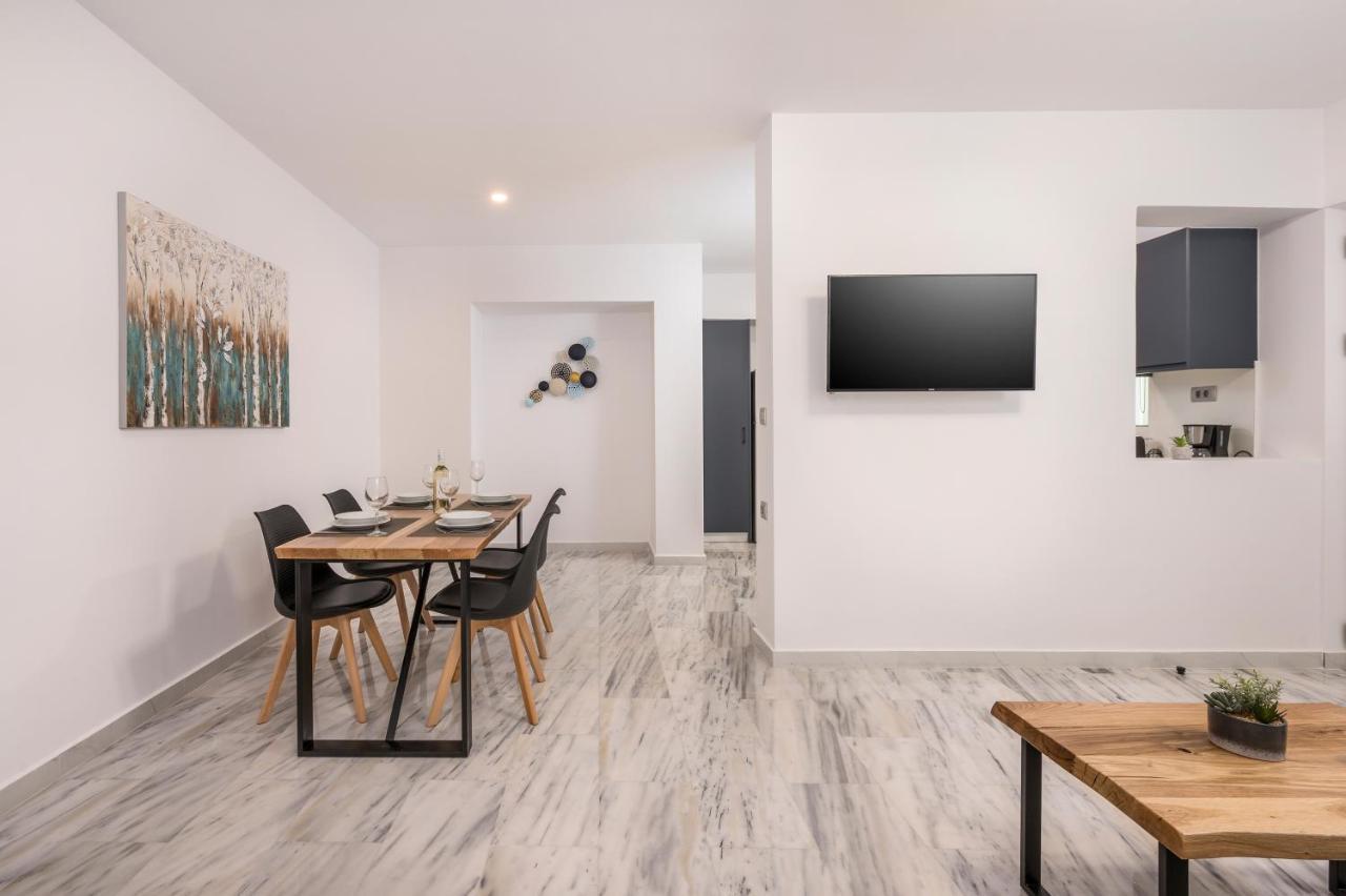 Quarters Luxury Apts Chania  Bagian luar foto
