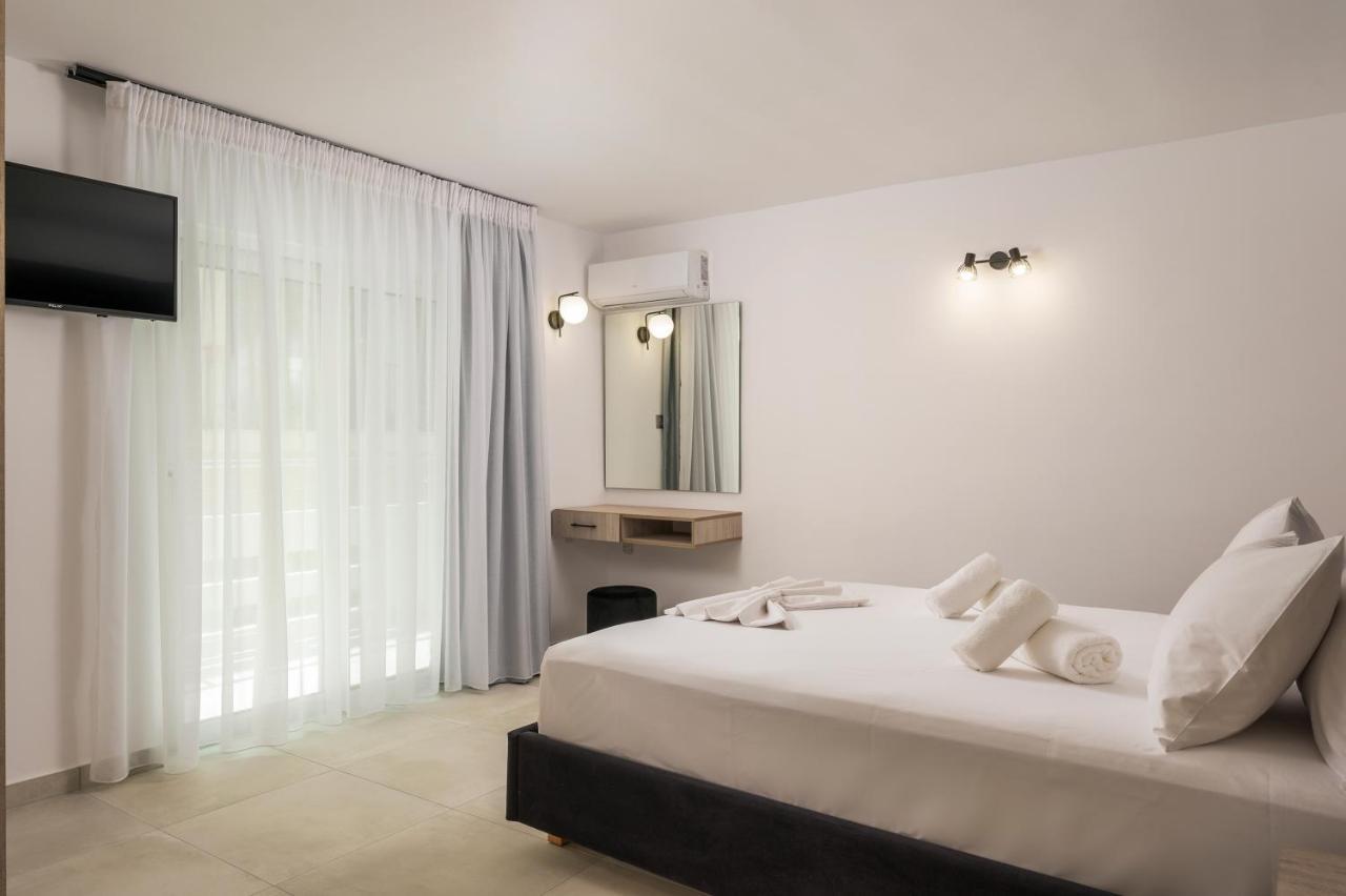 Quarters Luxury Apts Chania  Bagian luar foto