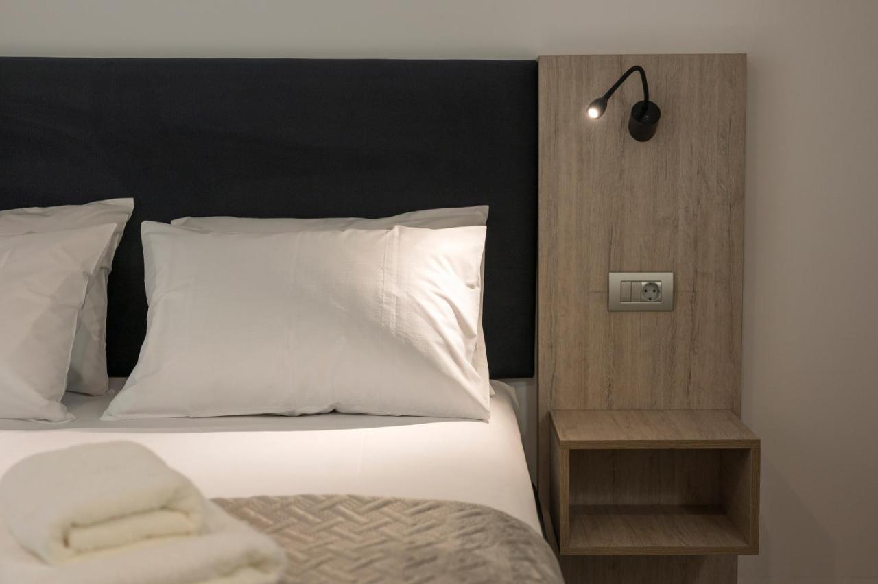 Quarters Luxury Apts Chania  Bagian luar foto